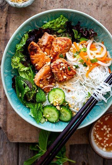 37. Grilled Chicken on Rice Vermicelli